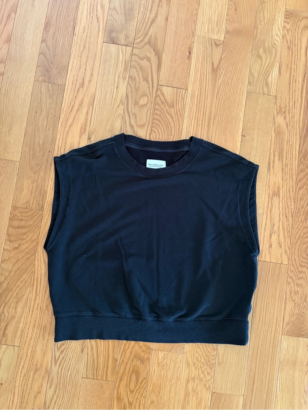 Abercrombie & Fitch Black Crewneck Sweatshirt